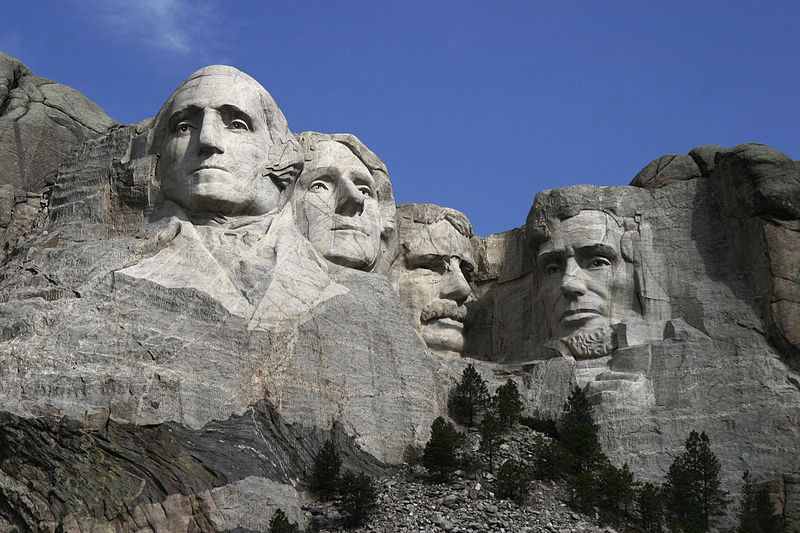 Illustration for article titled This is how the world’s most iconic monuments look from far away